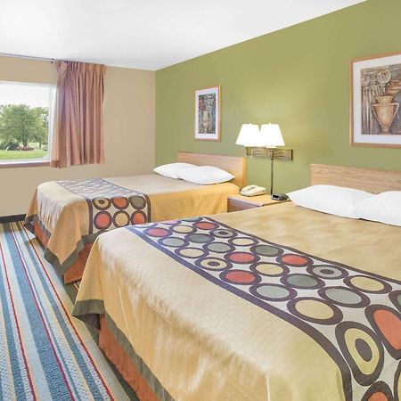 Super 8 By Wyndham East Moline Hotel Kültér fotó
